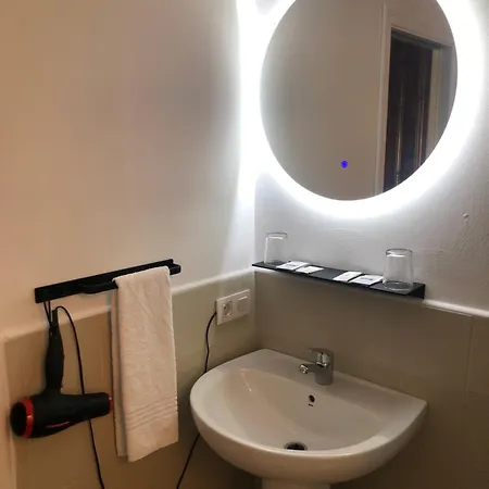 Konukevi Casa Simon 3*